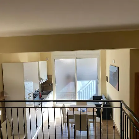 Sunset Loft 4*