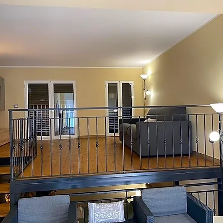 Sunset Loft Bed & Breakfast 4*