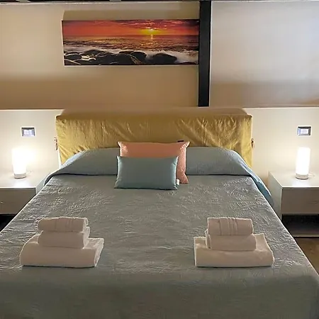 Sunset Loft 4*