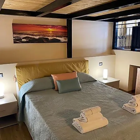 Sunset Loft 4*